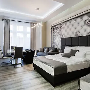 hotellátogatás
